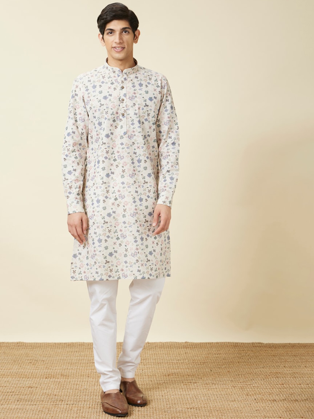 

Manyavar Mandarin Collar Floral Printed Straight Kurta, White