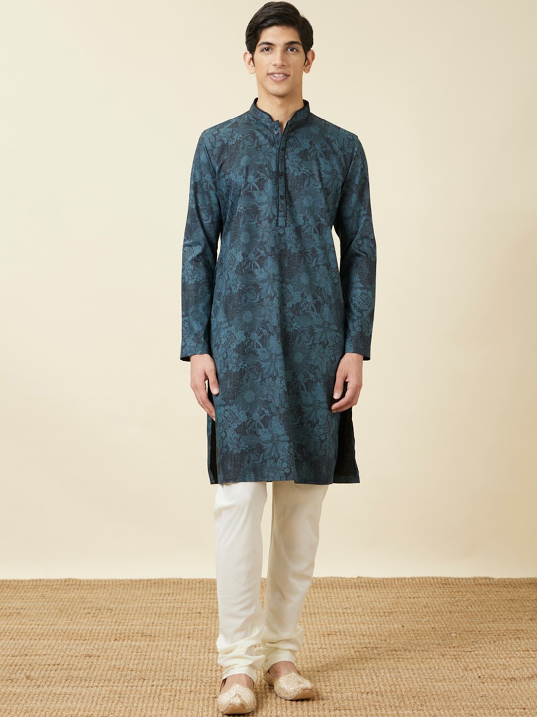 

Manyavar Mandarin Collar Floral Printed Cotton Kurta, Blue