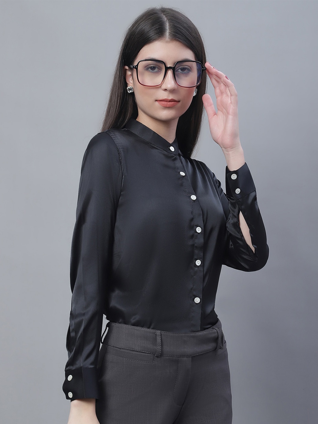 

JAINISH Mandrain Collar Cuffed Sleeves Satin Shirt Style Top, Black