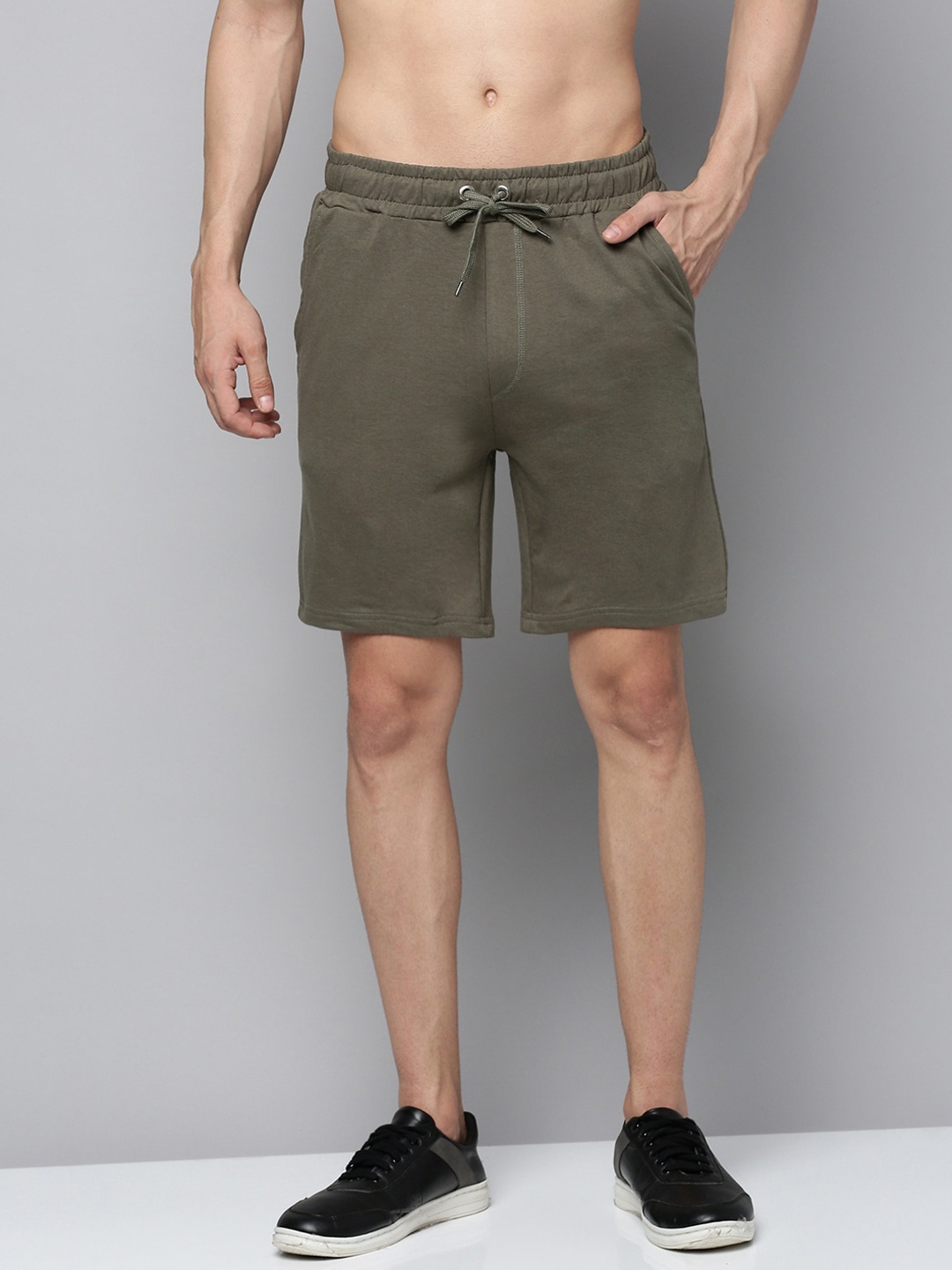 

Urban Dog Men Mid-Rise Cotton Sports Shorts, Olive