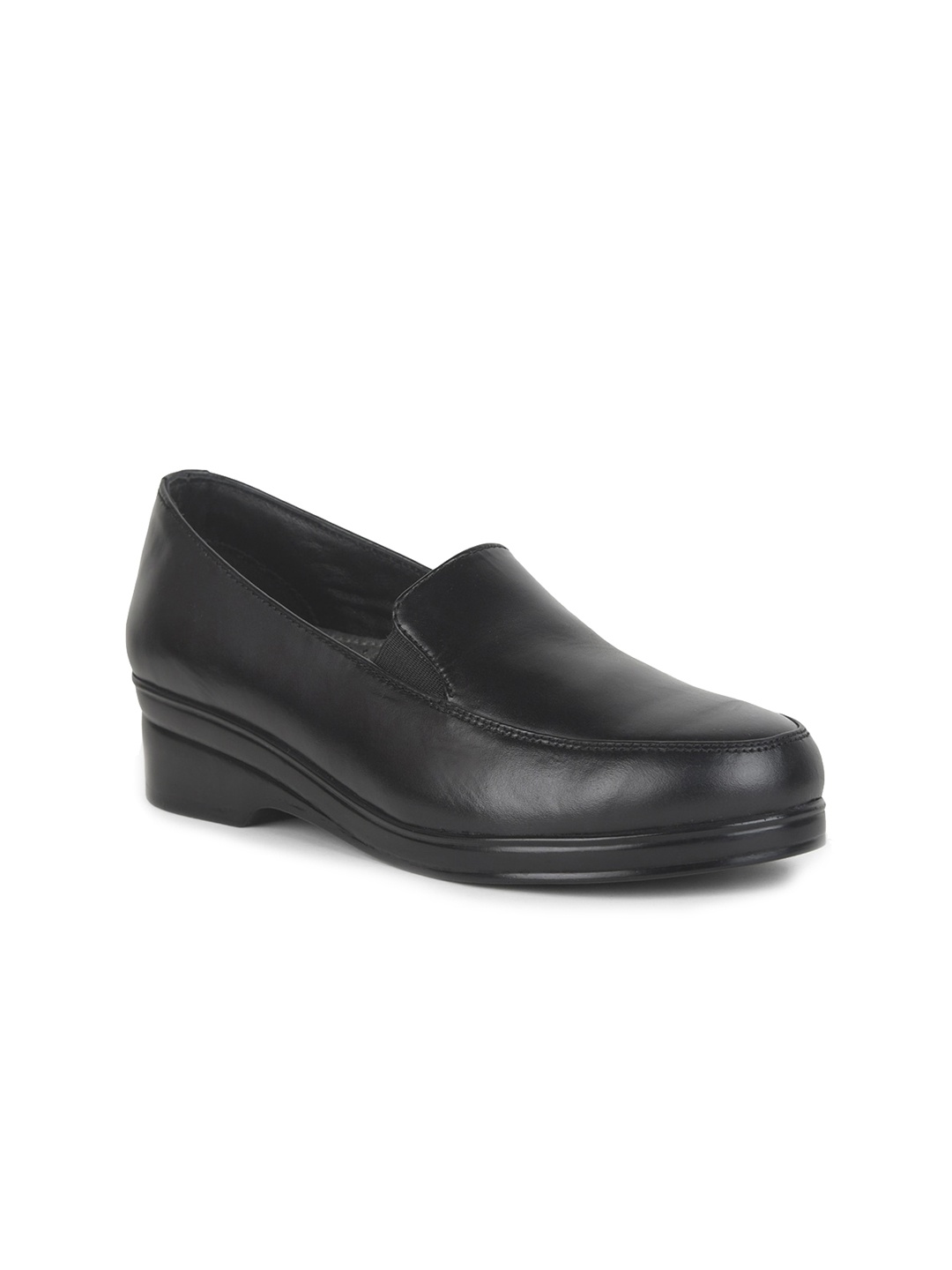 

Liberty Women Leather Basics Loafers, Black