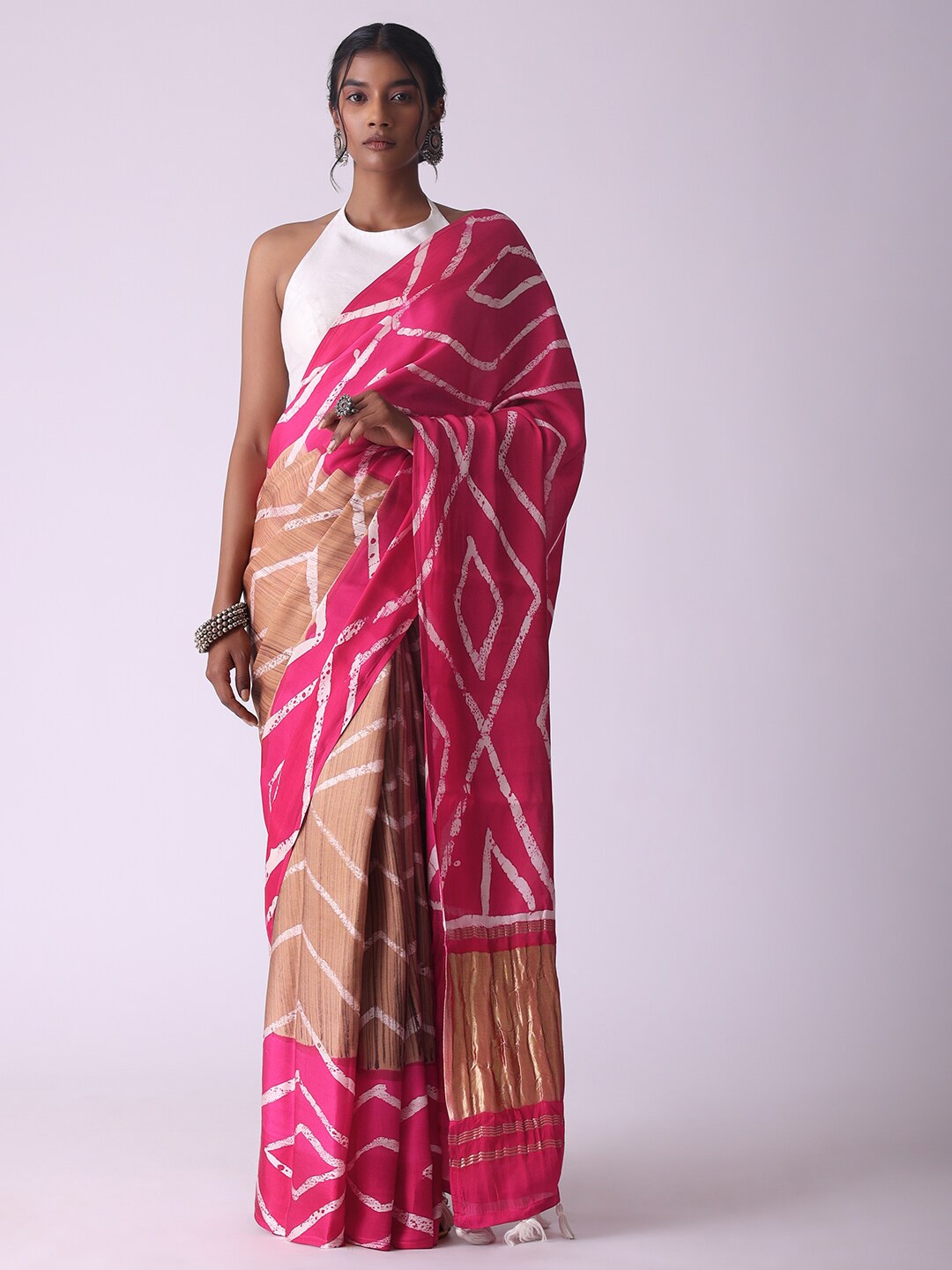 

KALKI Fashion Geometric Printed Satin Saree, Pink