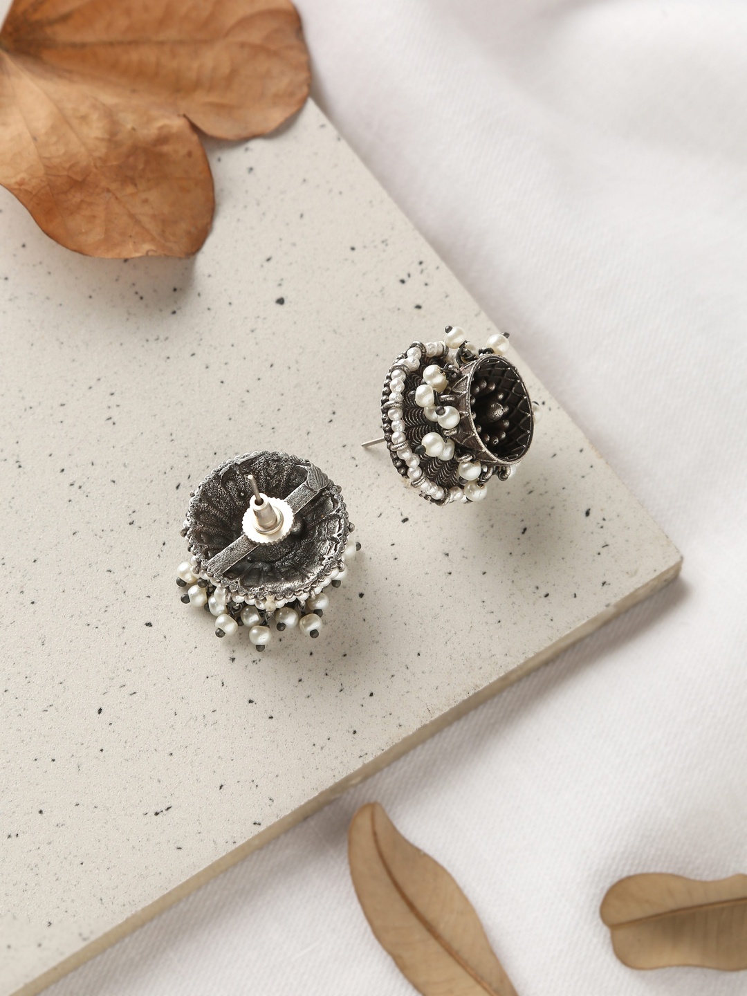 

trueBrowns Silver-Plated Contemporary Studs Earrings