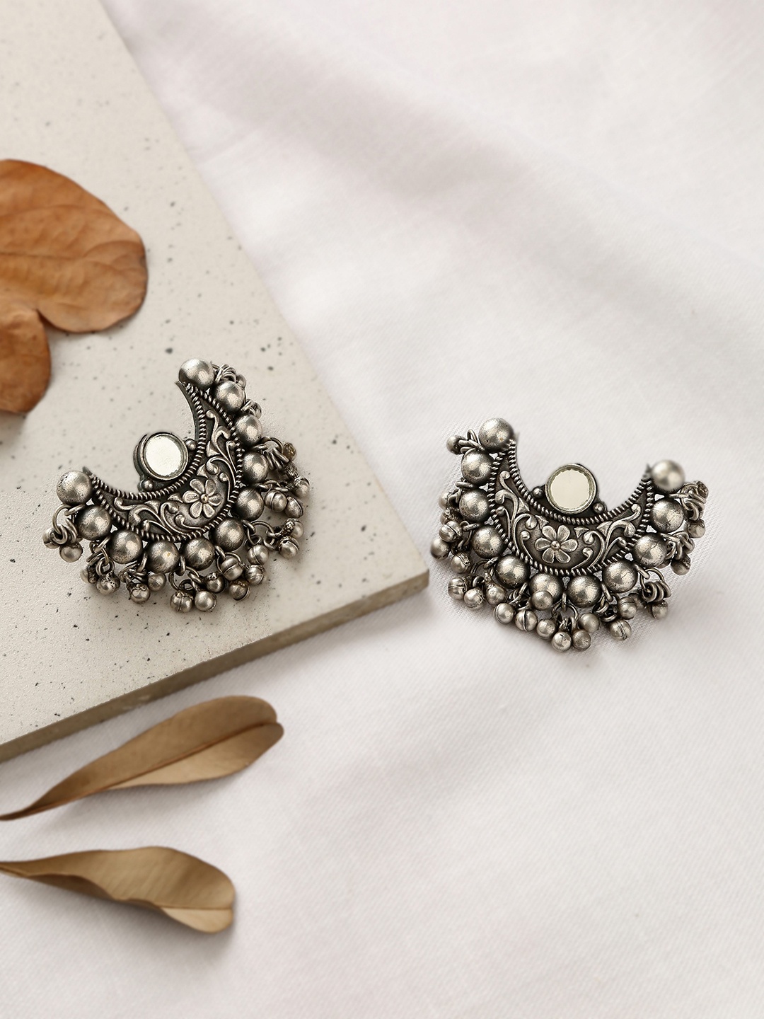 

trueBrowns Oxidised Crescent Shaped Studs Earrings, Silver