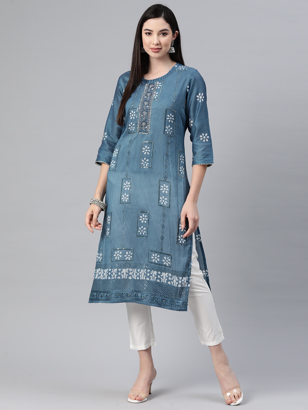 

Readiprint Fashions Floral Embroidered Sequinned Cotton Silk Kurta, Blue