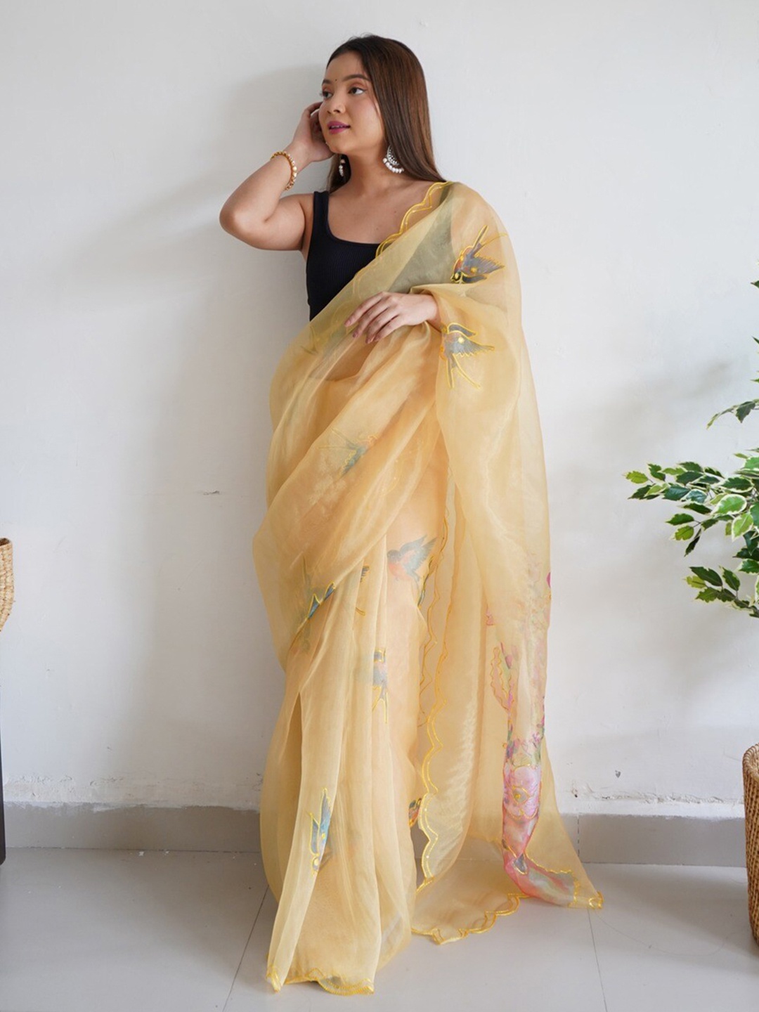 

Atulyam Tex World Floral Printed Beads and Stones Organza Saree, Yellow