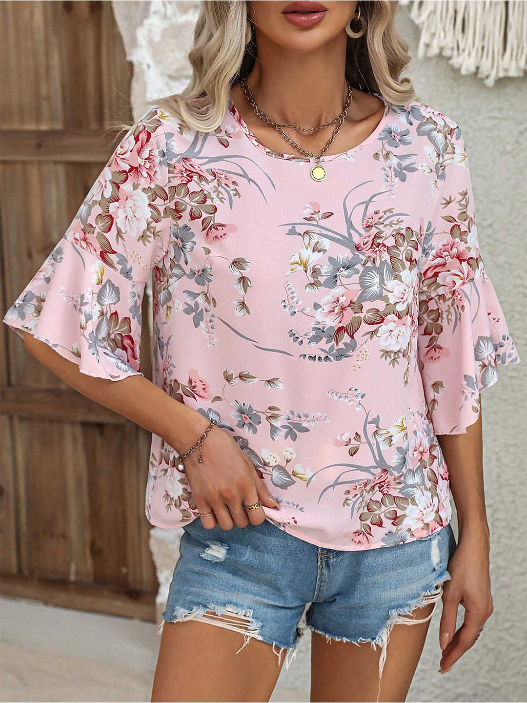 

BoStreet Pink Floral Printed Bell Sleeve Top