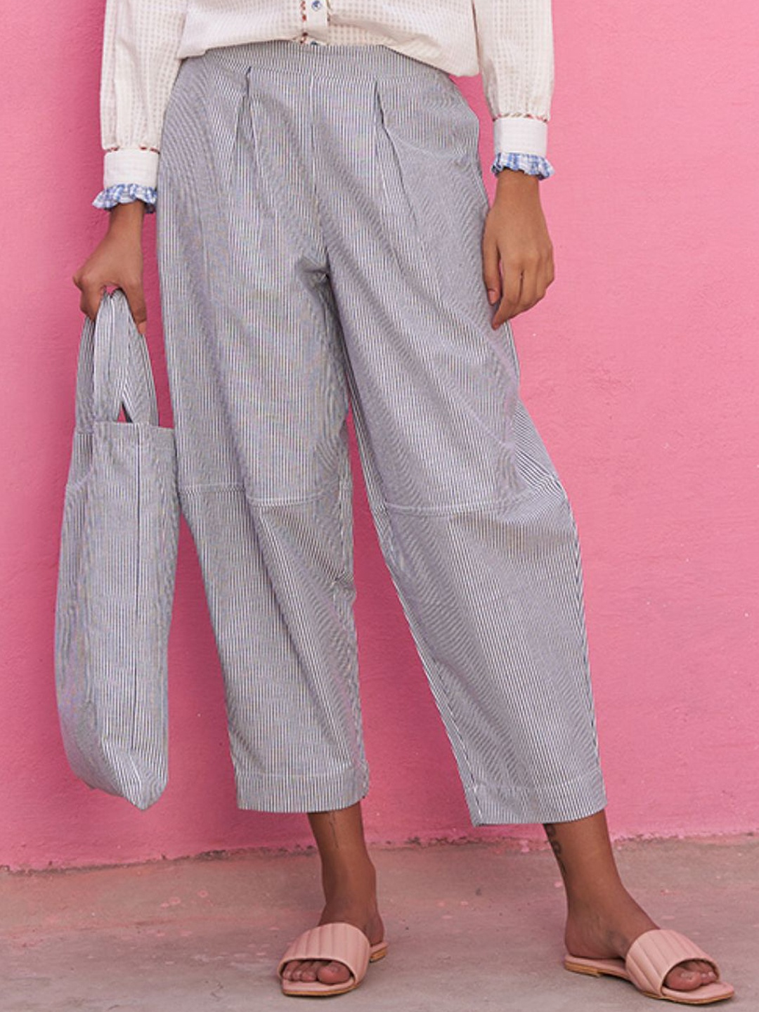

Abhishti Women Striped Mid-Rise Pure Cotton Trousers, Blue