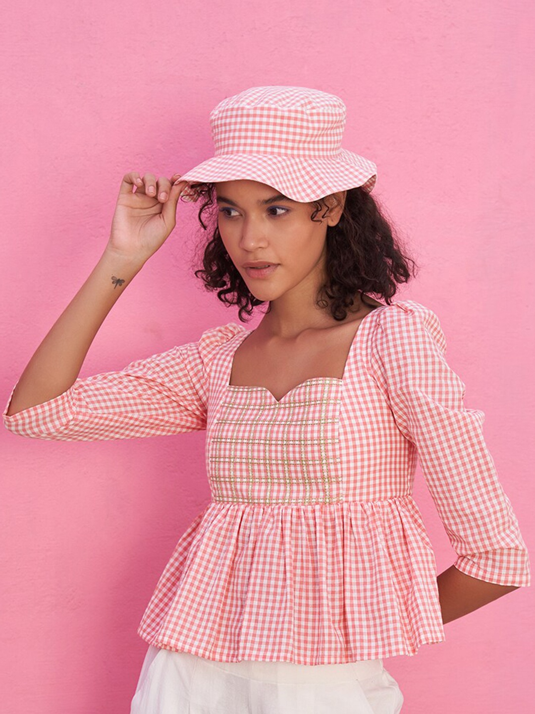 

Abhishti Checked Sweetheart Neck Puff Sleeve Cotton Peplum Top, Pink