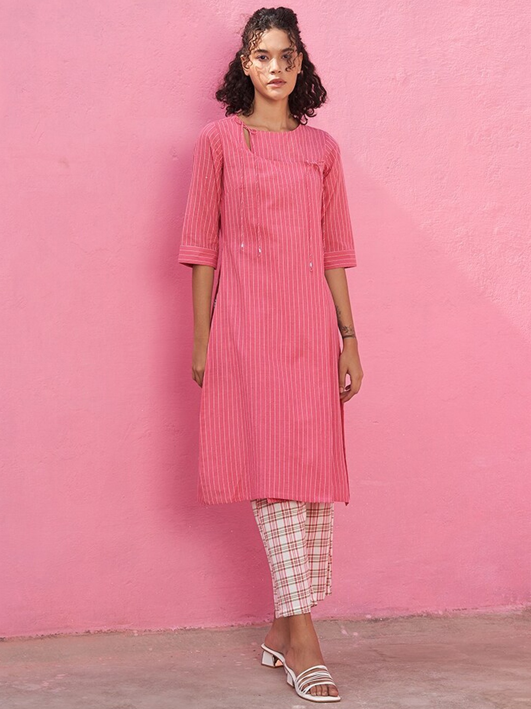 

Abhishti Striped Angrakha Pure Cotton Kurta, Pink