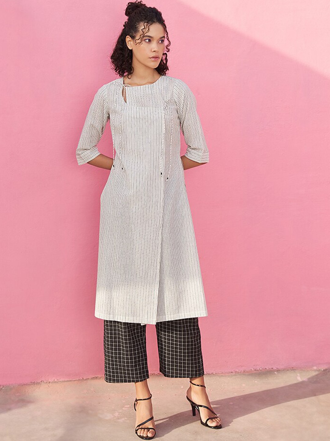 

Abhishti Striped Angrakha Pure Cotton Kurta, White