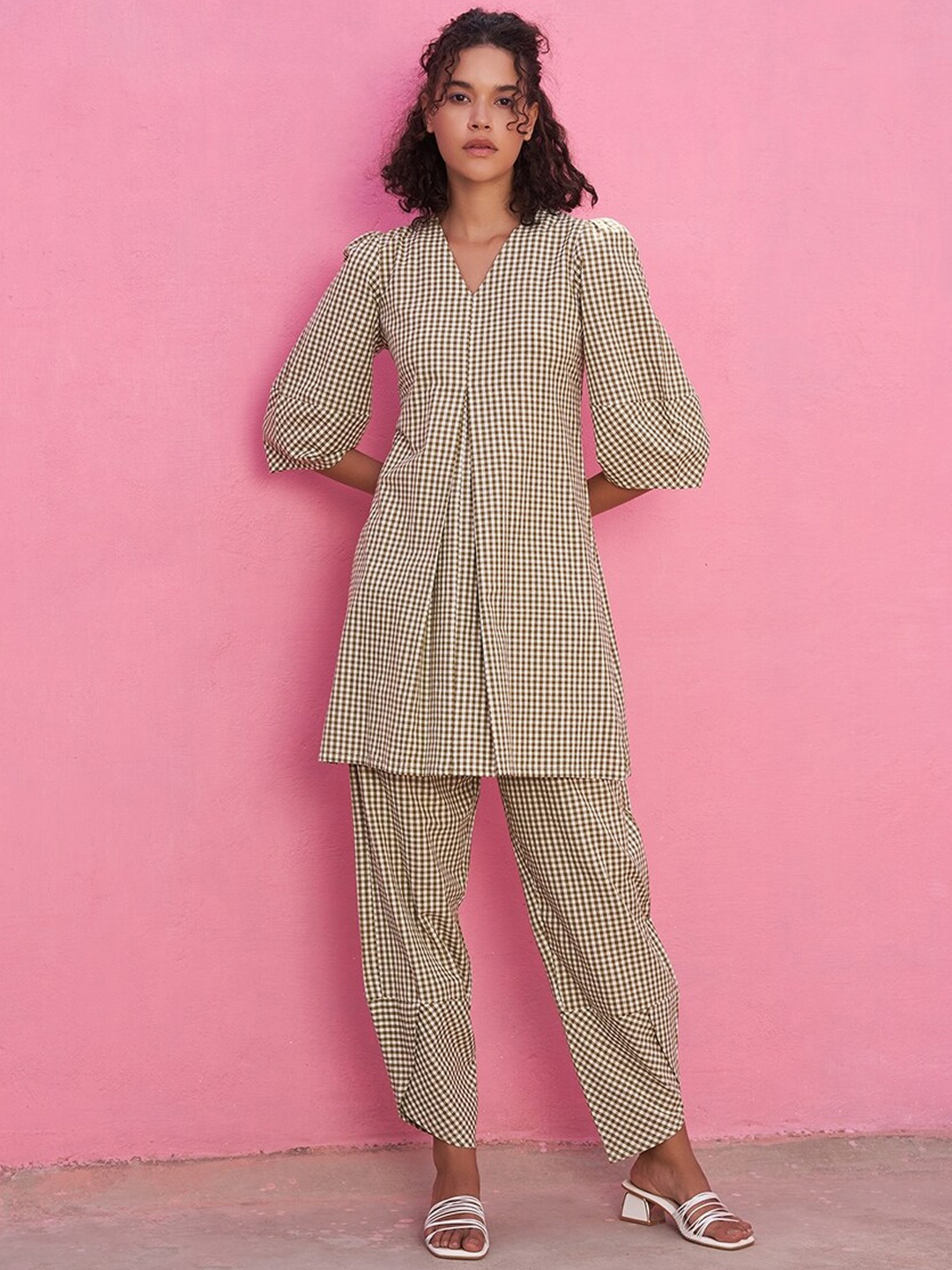 

Abhishti Checked Regular Pure Cotton Kurta with Dhoti Pants, Green