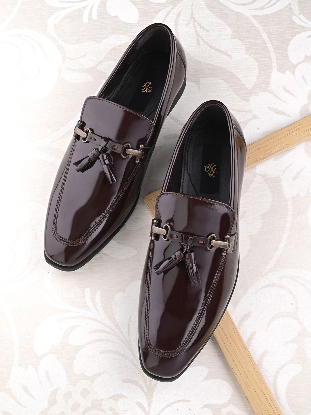 

House of Pataudi Men Round Toe Formal Tassel Loafers, Brown