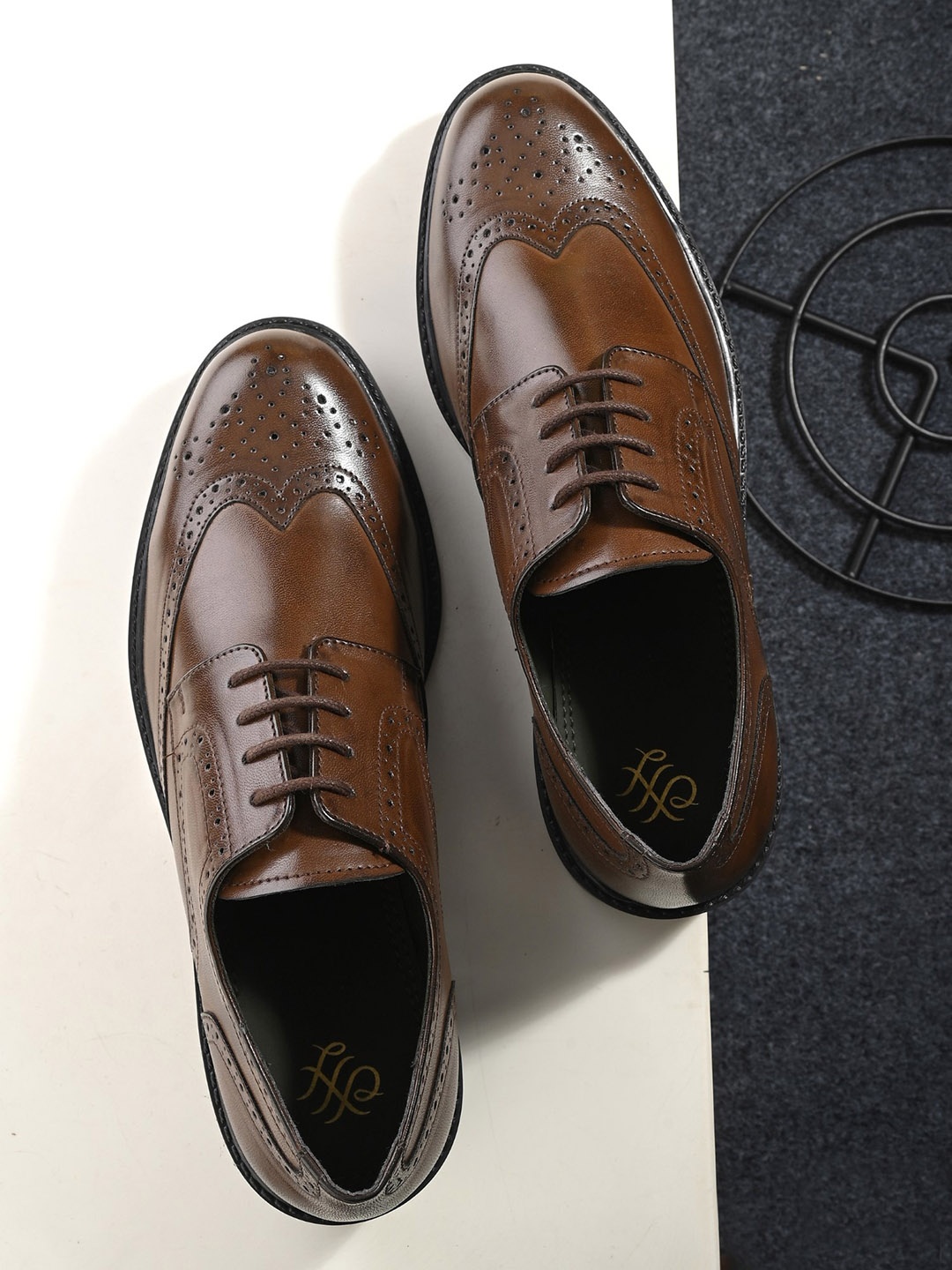 

House of Pataudi Men Textured Formal Brogues, Brown