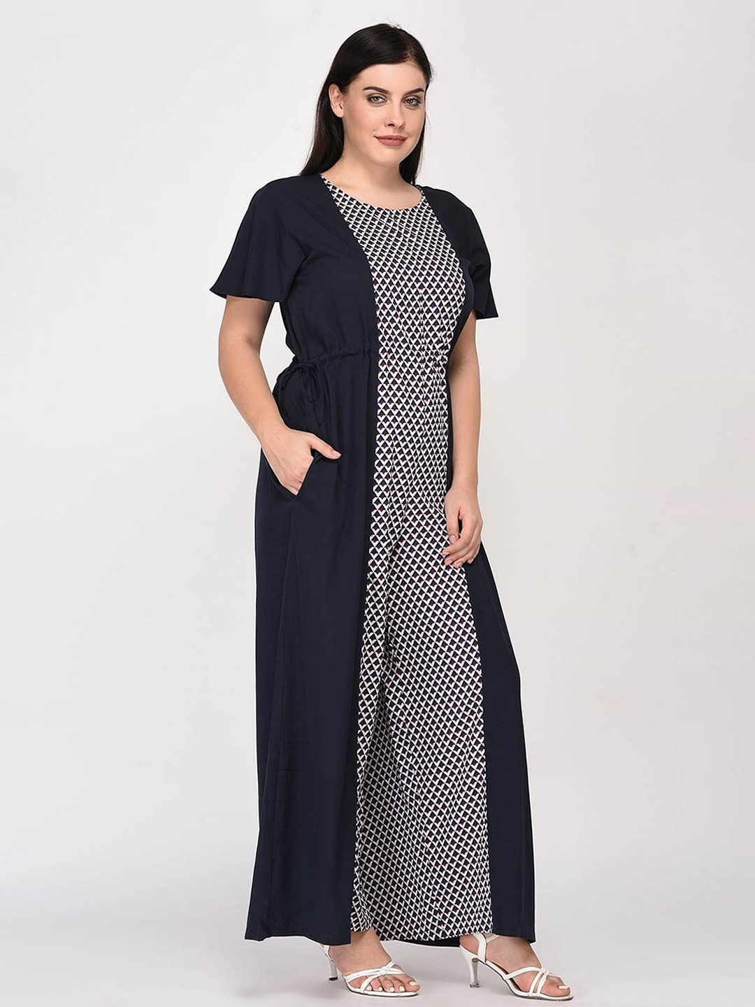 

Taggd Round Neck Print Crepe Maxi Dress, Navy blue