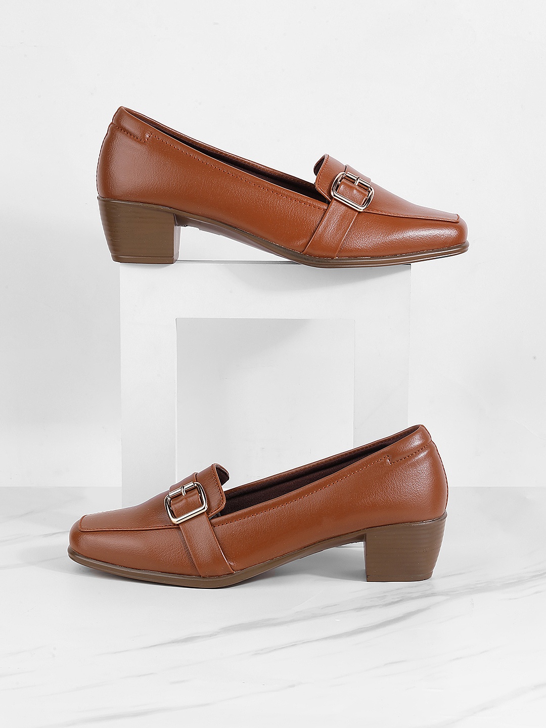 

Mochi Textured Block Heel Pumps, Brown