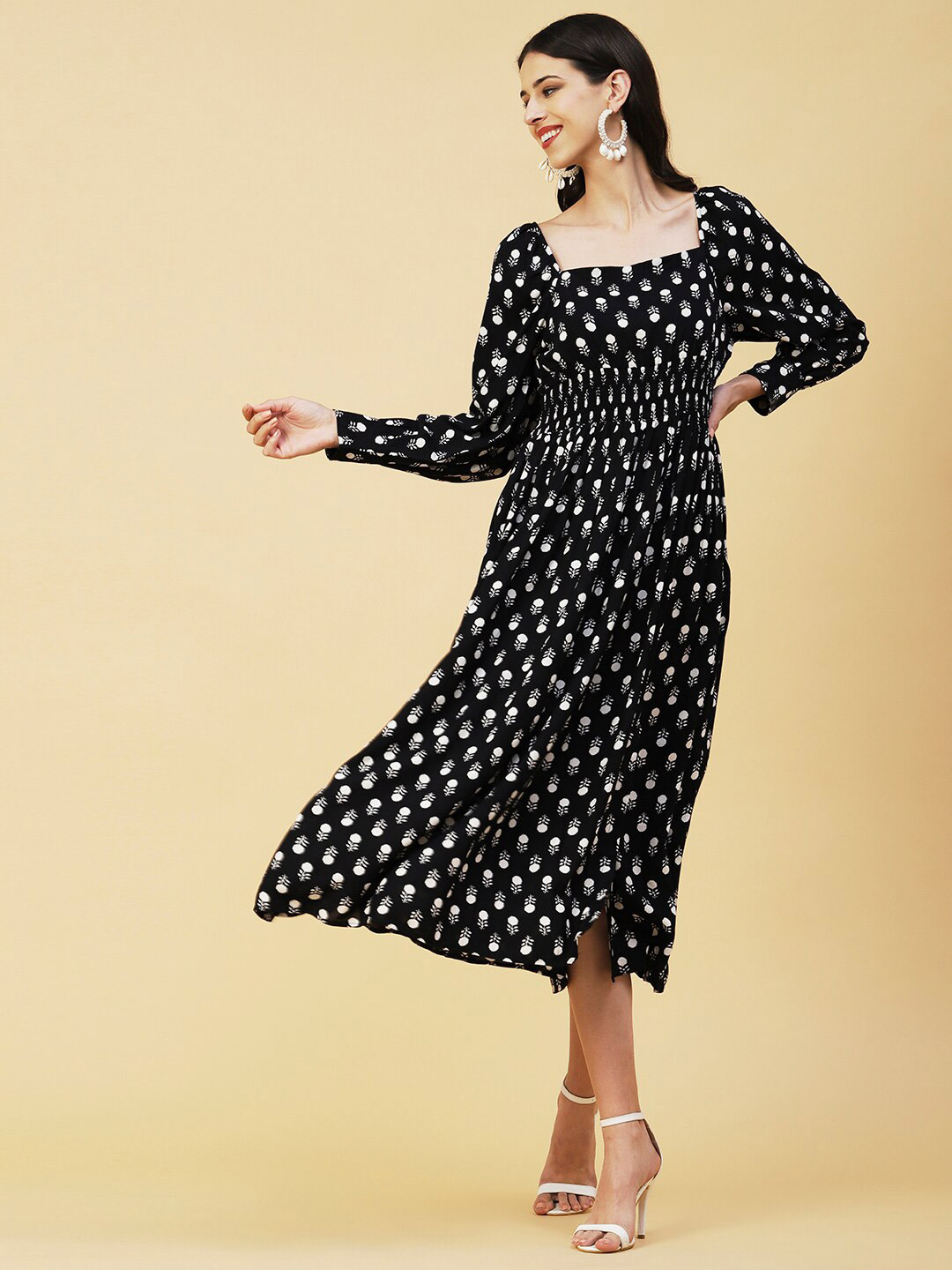 

FASHOR Floral Printed Smocked A-Line Dress, Black
