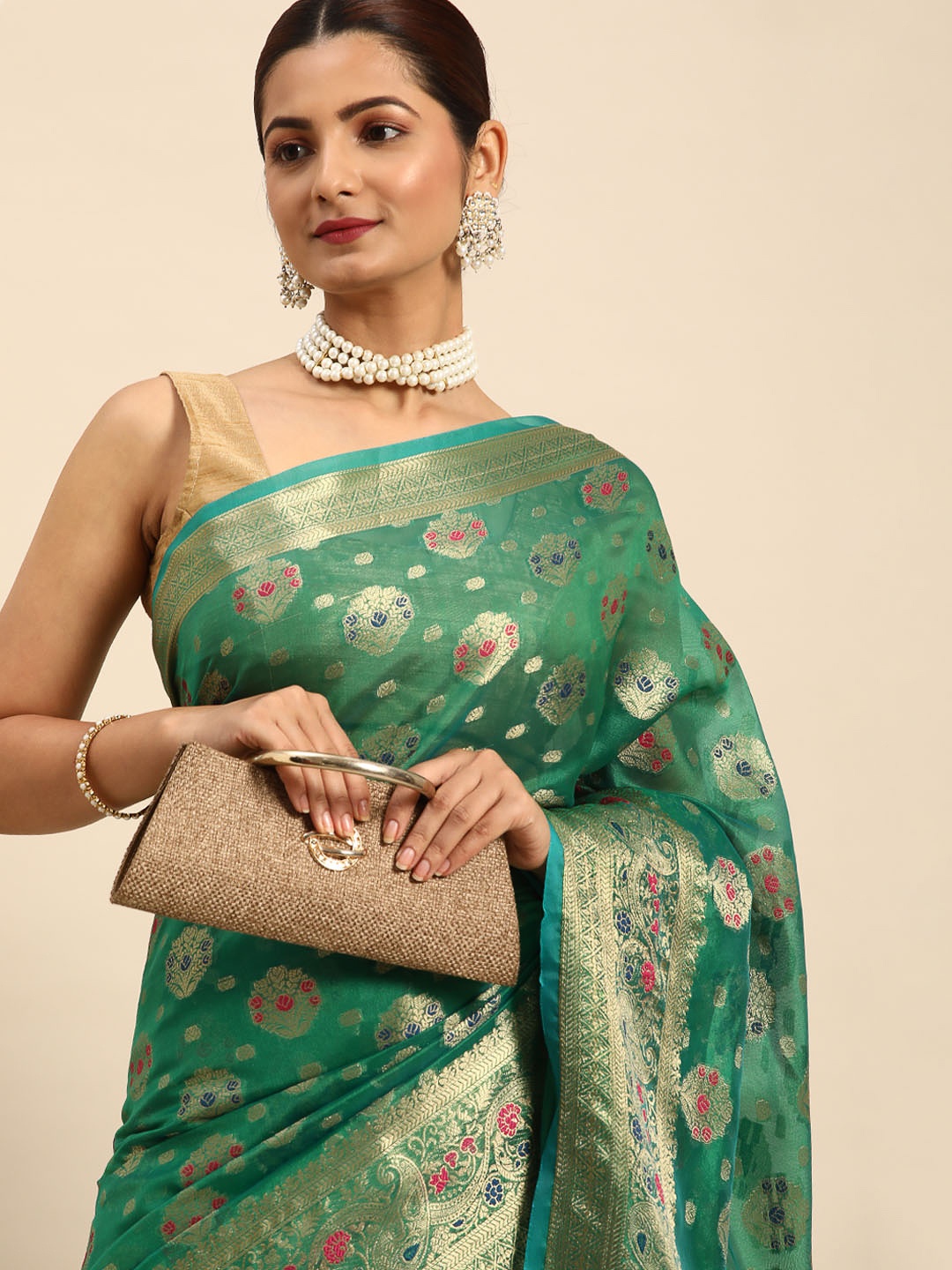 

Indian Women Woven Design Zari Organza Fusion Banarasi Saree, Green
