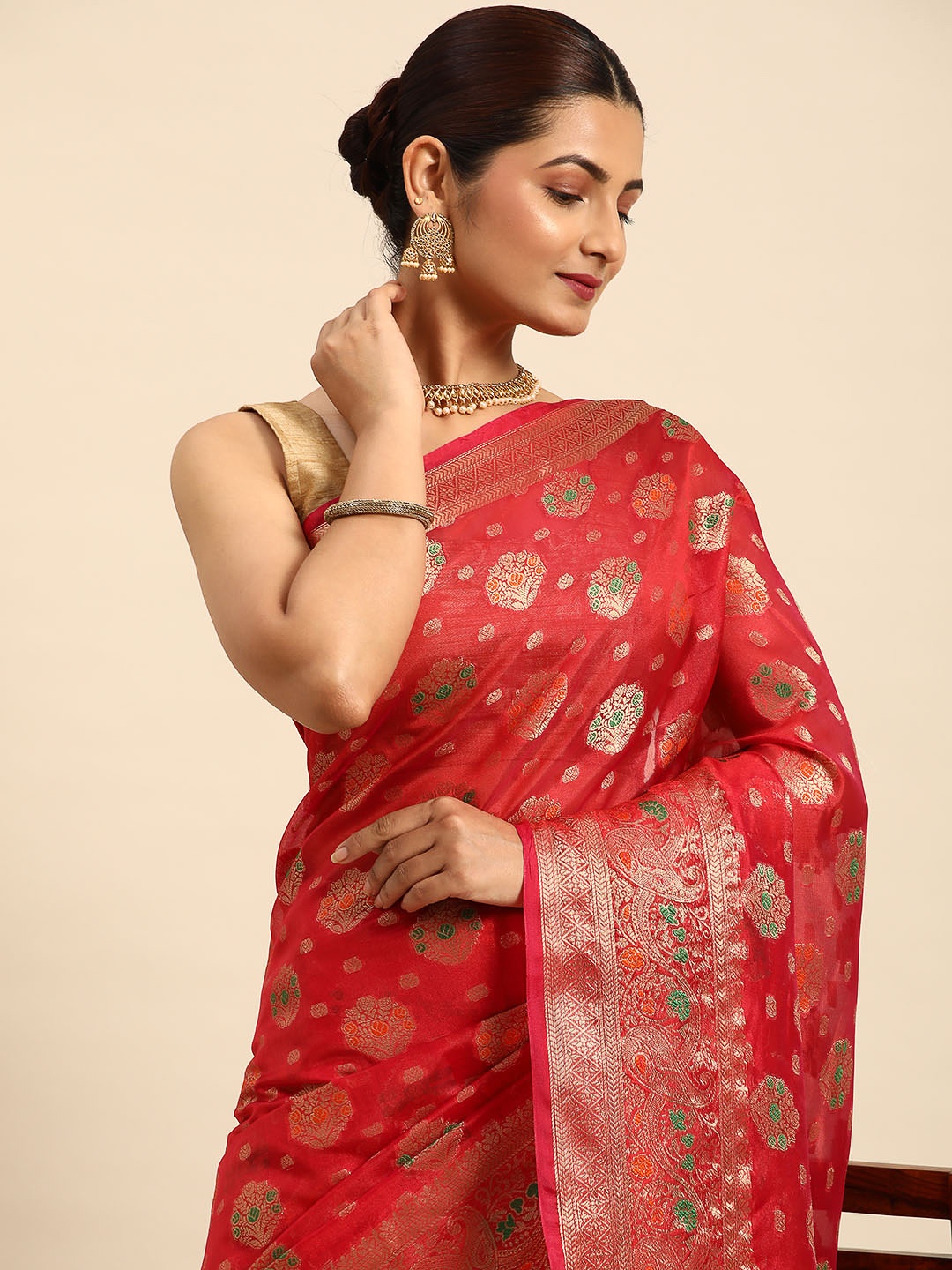 

Indian Women Woven Design Zari Organza Fusion Banarasi Saree, Red