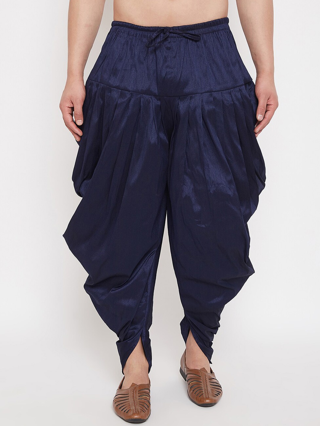 

VASTRAMAY Men Mid-Rise Relaxed-Fit Cowl Dhoti Pants, Navy blue