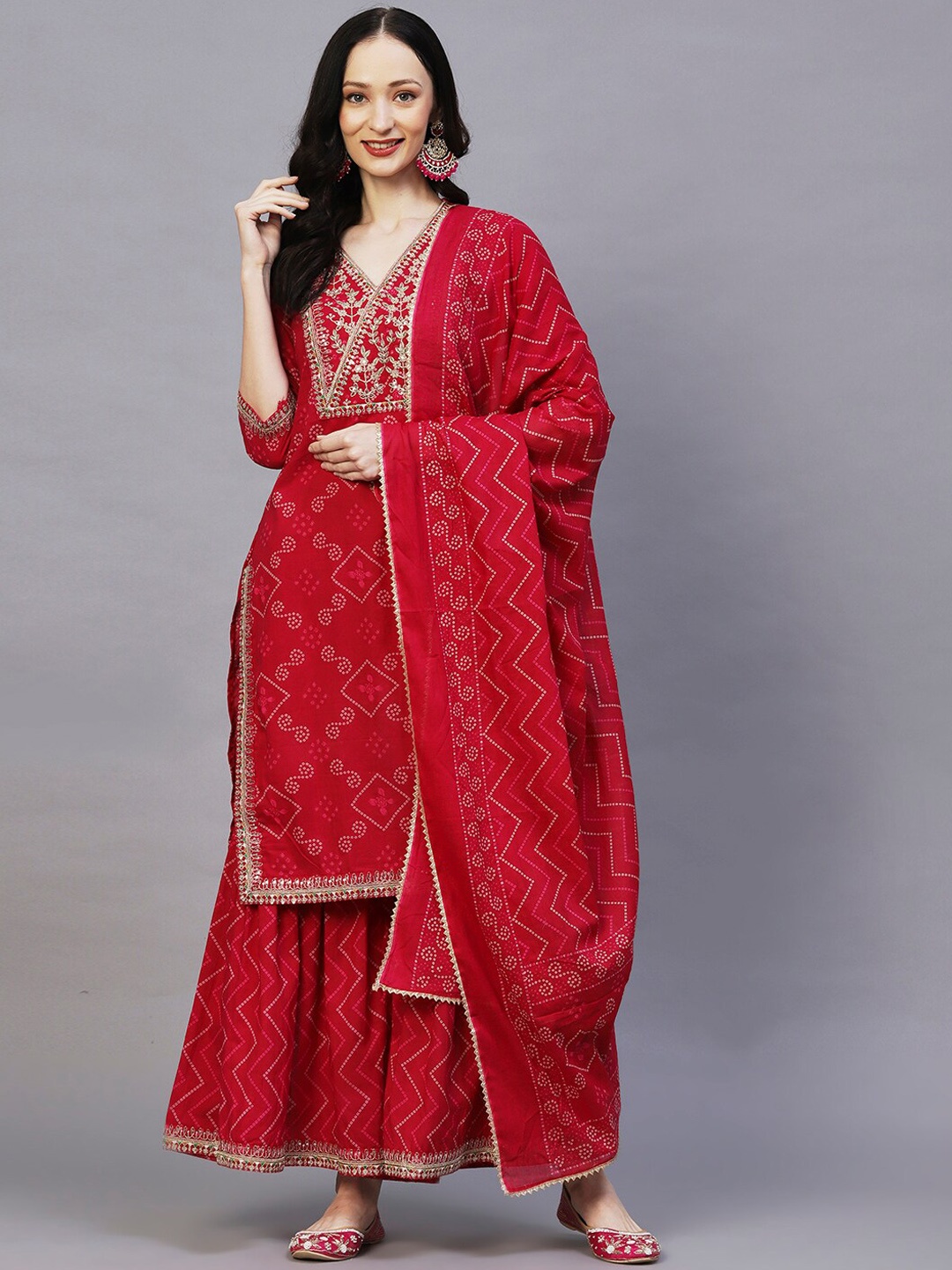 

FASHOR Red Bandhani Printed Sequinned Zari Pure Cotton Kurta with Sharara & Dupatta