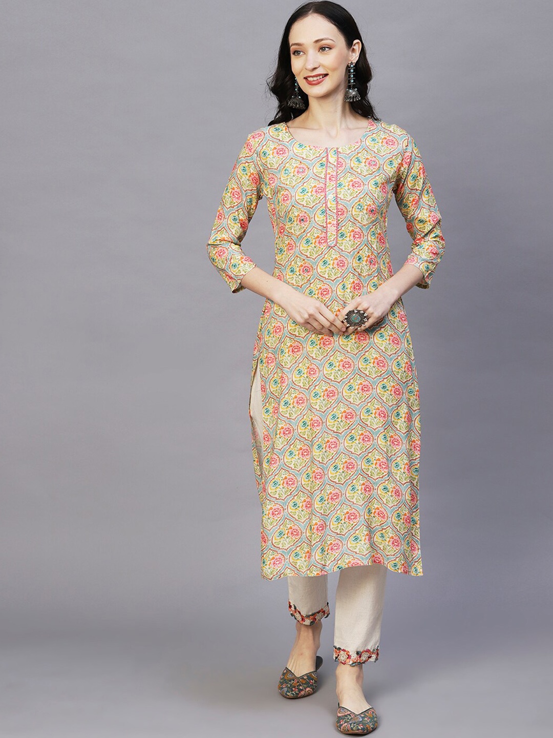 

FASHOR Floral Printed Thread Work Straight Kurta, Off white
