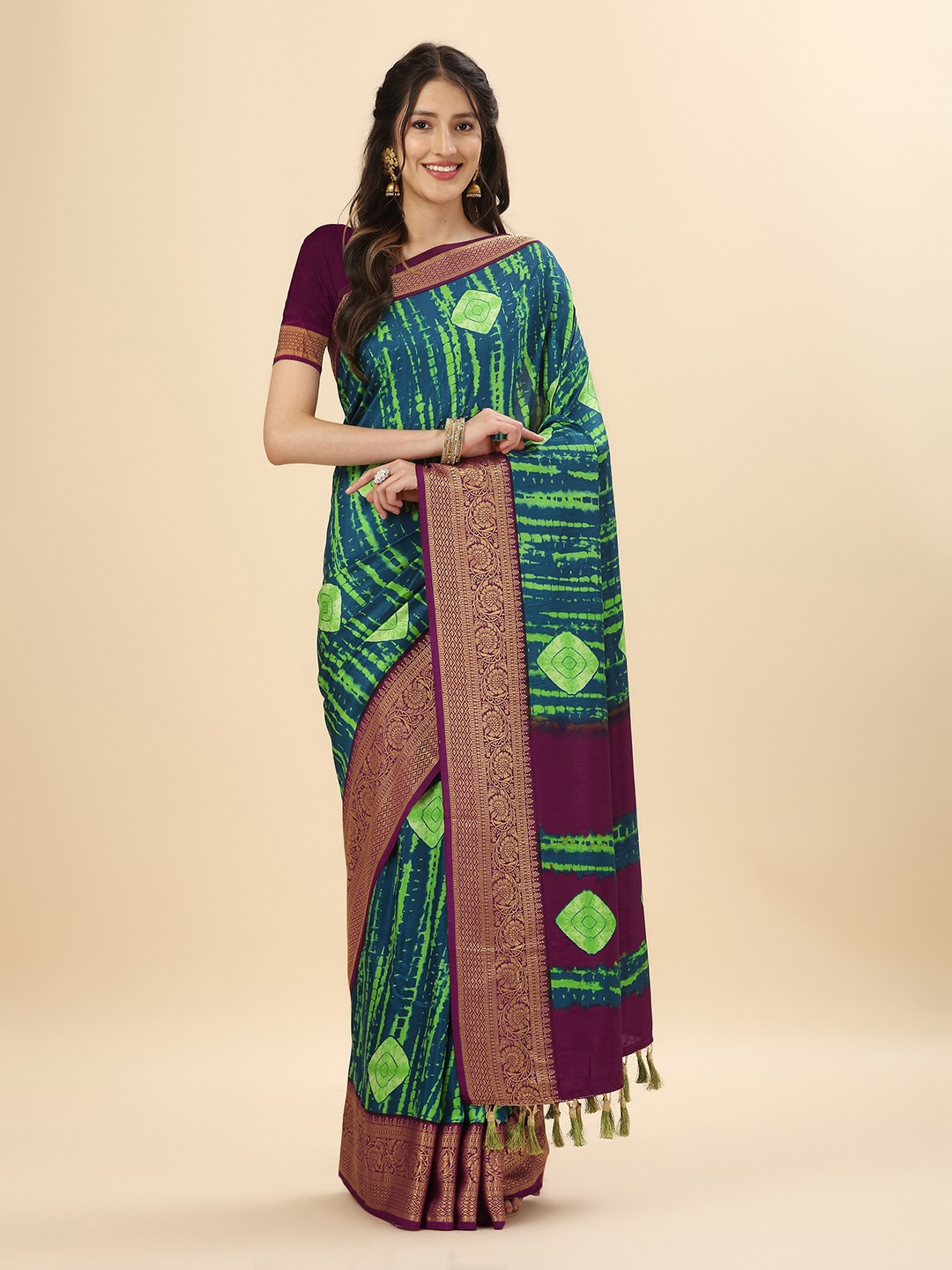 

Mitera Teal & Purple Bandhani Zari Pure Silk Banarasi Saree