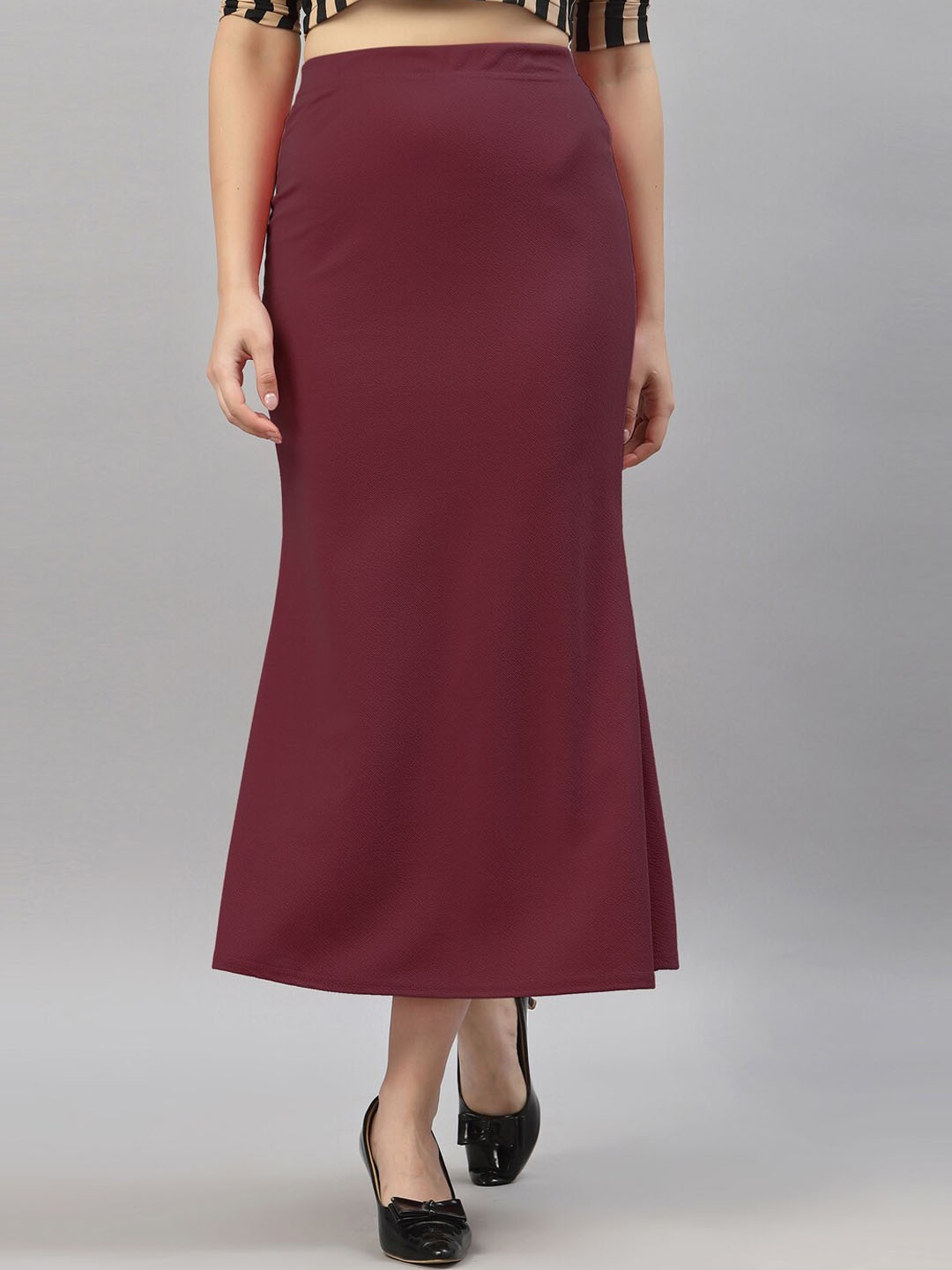 

Selvia High-Rise Saree Shapewear, Maroon