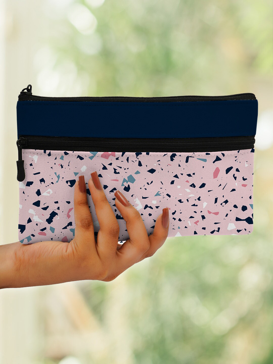

Crazy Corner Printed Travel Pouch, Navy blue