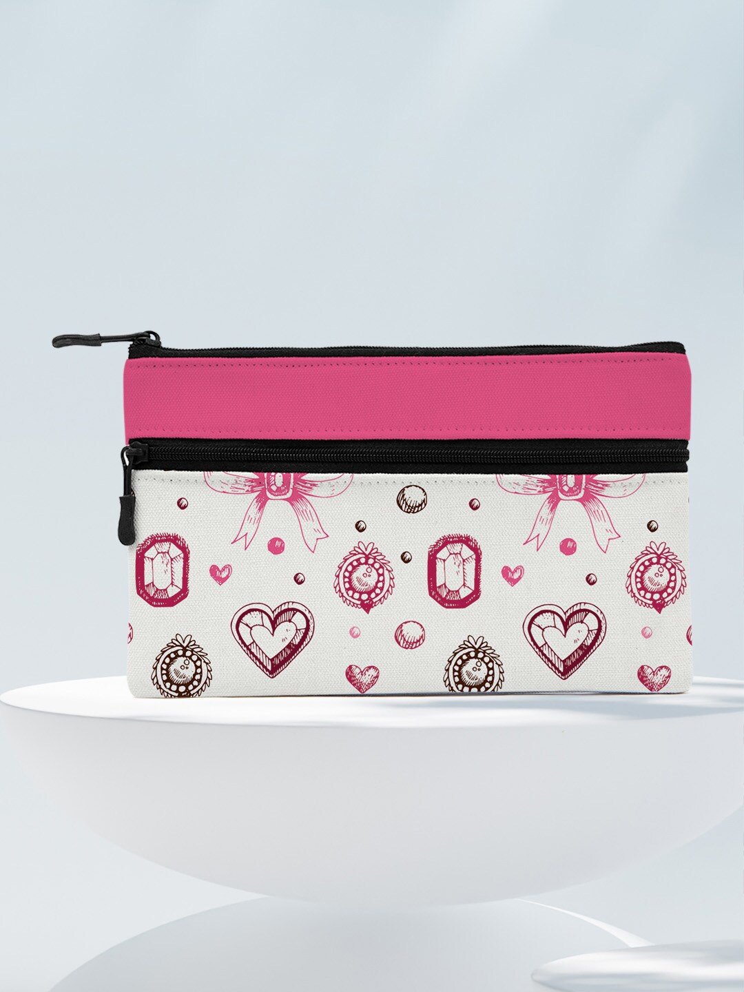 

Crazy Corner Printed Travel Pouch, White