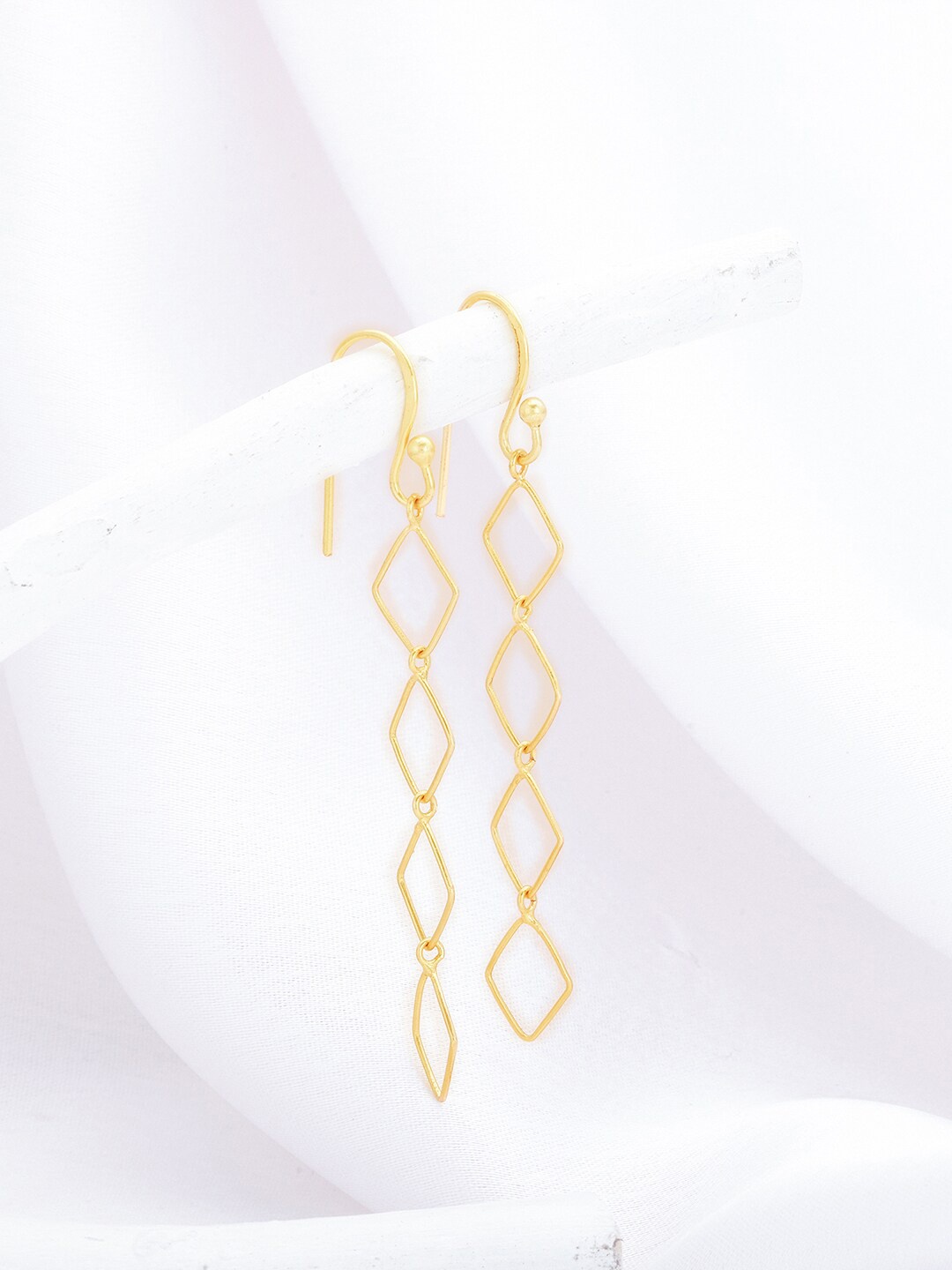 

GIVA Gold-Plated Contemporary Drop Earrings