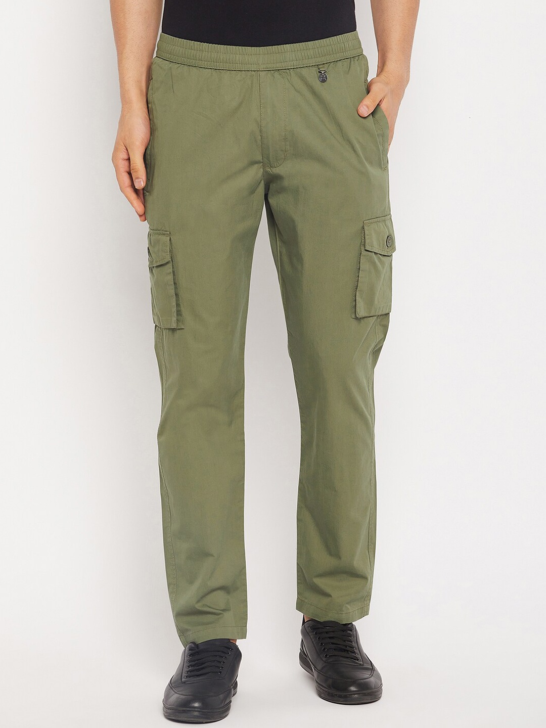 

Okane Men Mid-Rise Cotton Track Pants, Olive