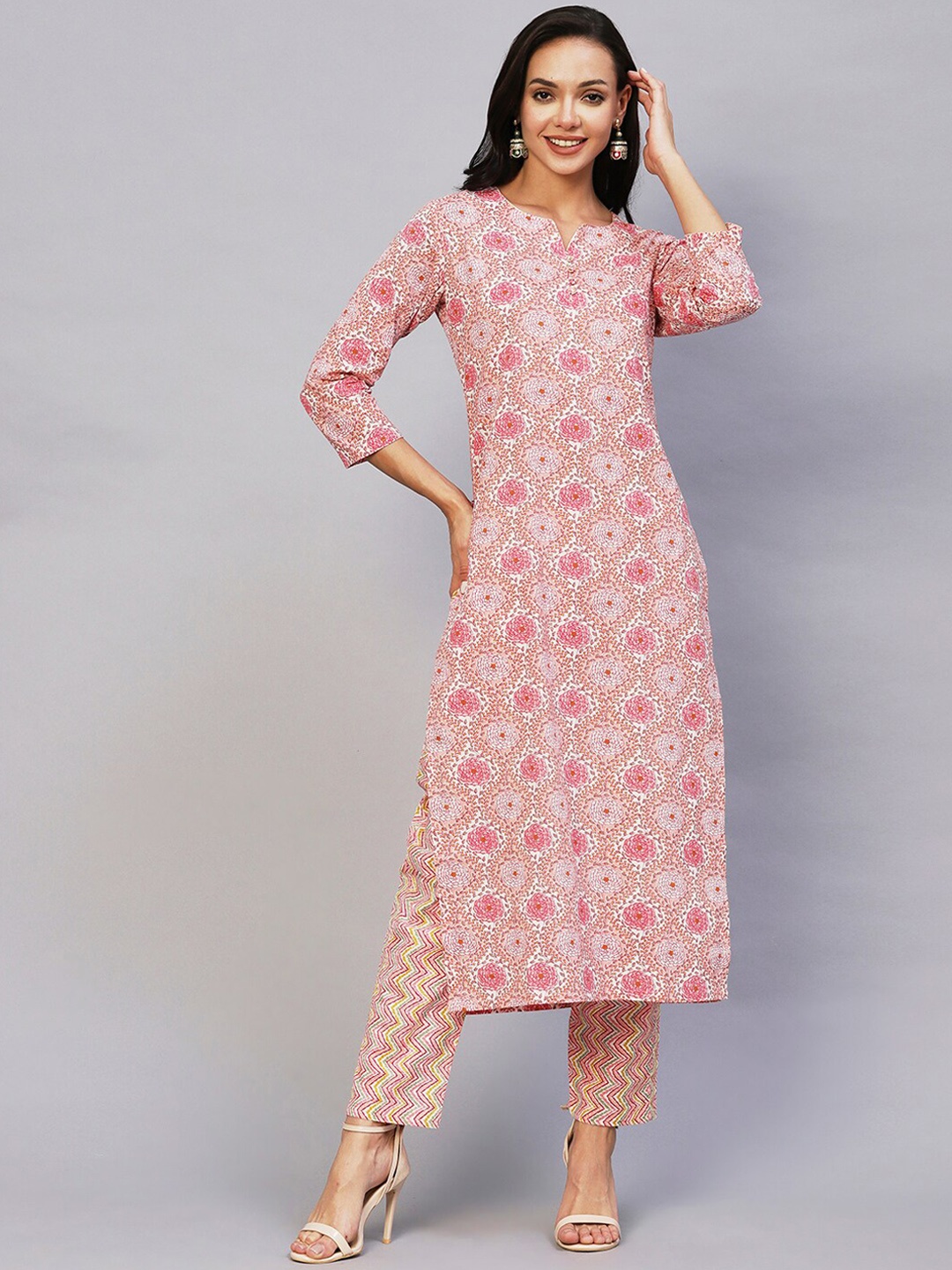 

KALINI Notched Neck Floral Printed Straight Kurta with Trousers, Peach