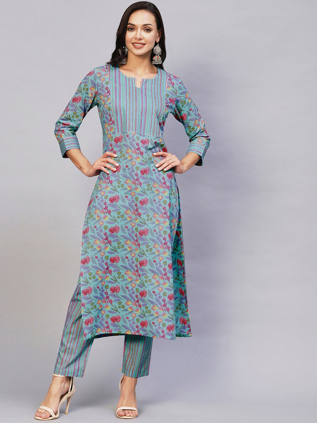 

KALINI Notched Neck Floral Printed Gotta Patti Kurta with Trousers, Blue
