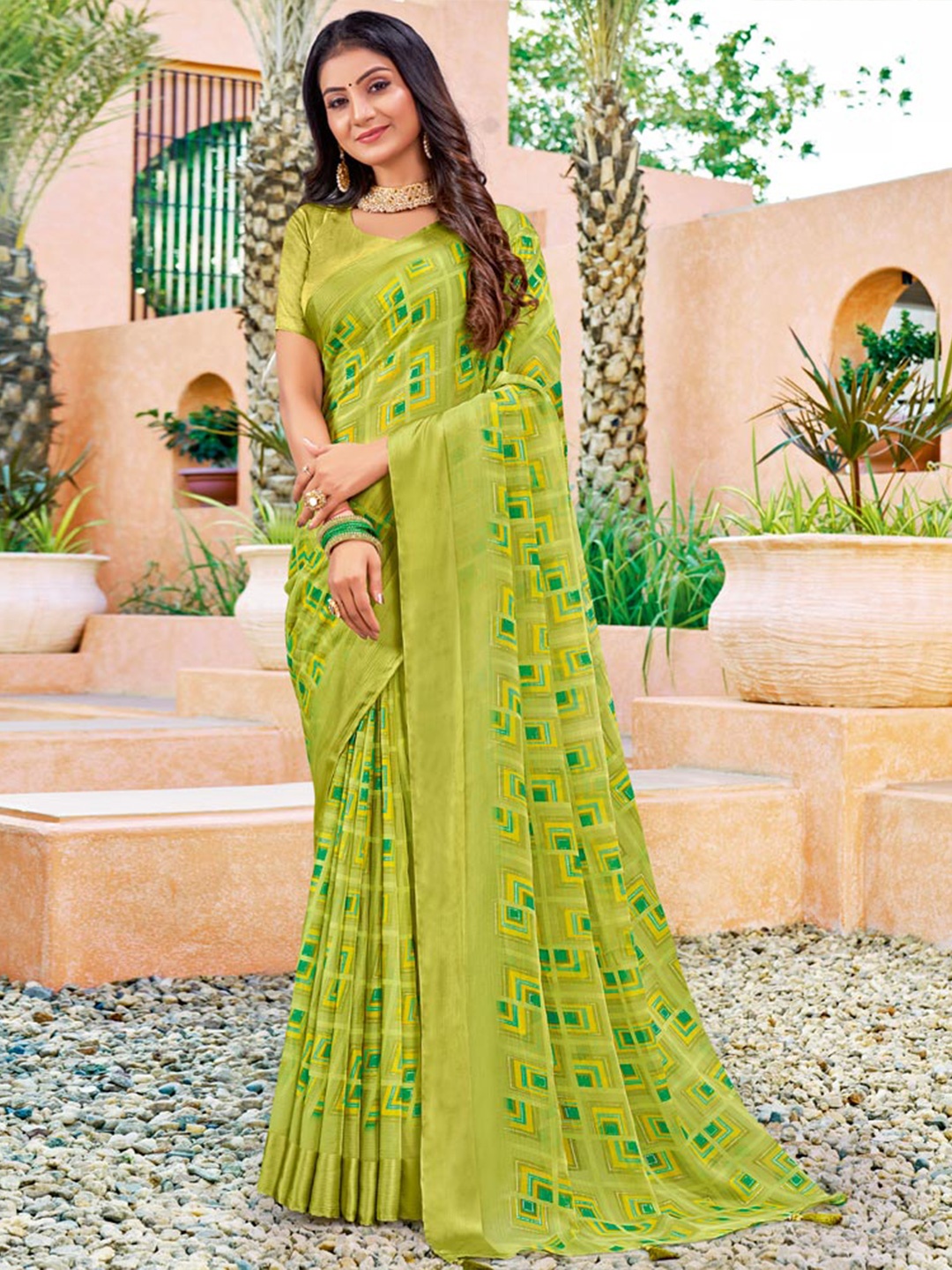 

Vishal Prints Geometric Printed Saree, Olive