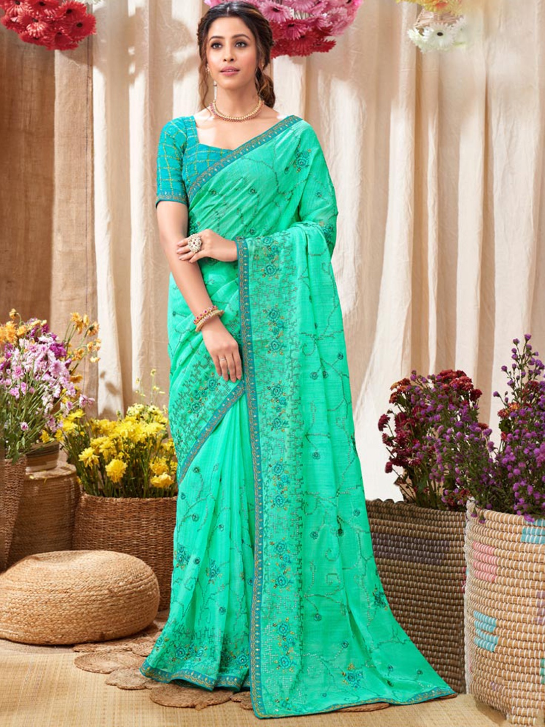 

Vishal Prints Floral Embroidered Chiffon Saree, Turquoise blue