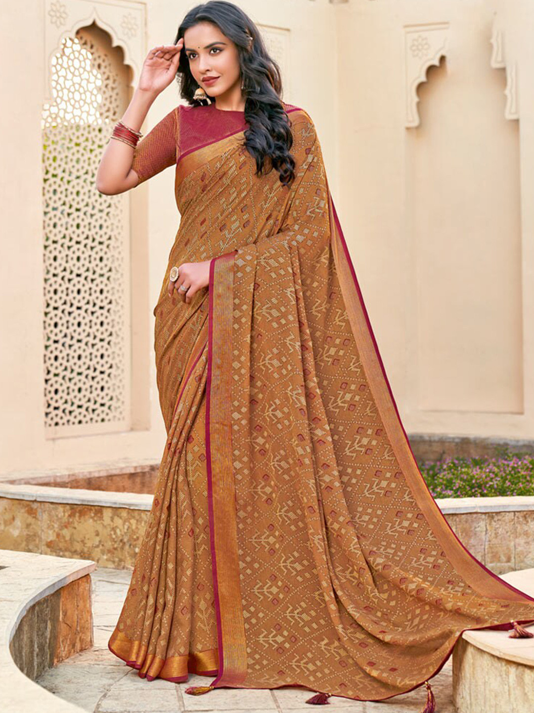 

Vishal Prints Ethnic Motif Zari Brasso Saree, Orange