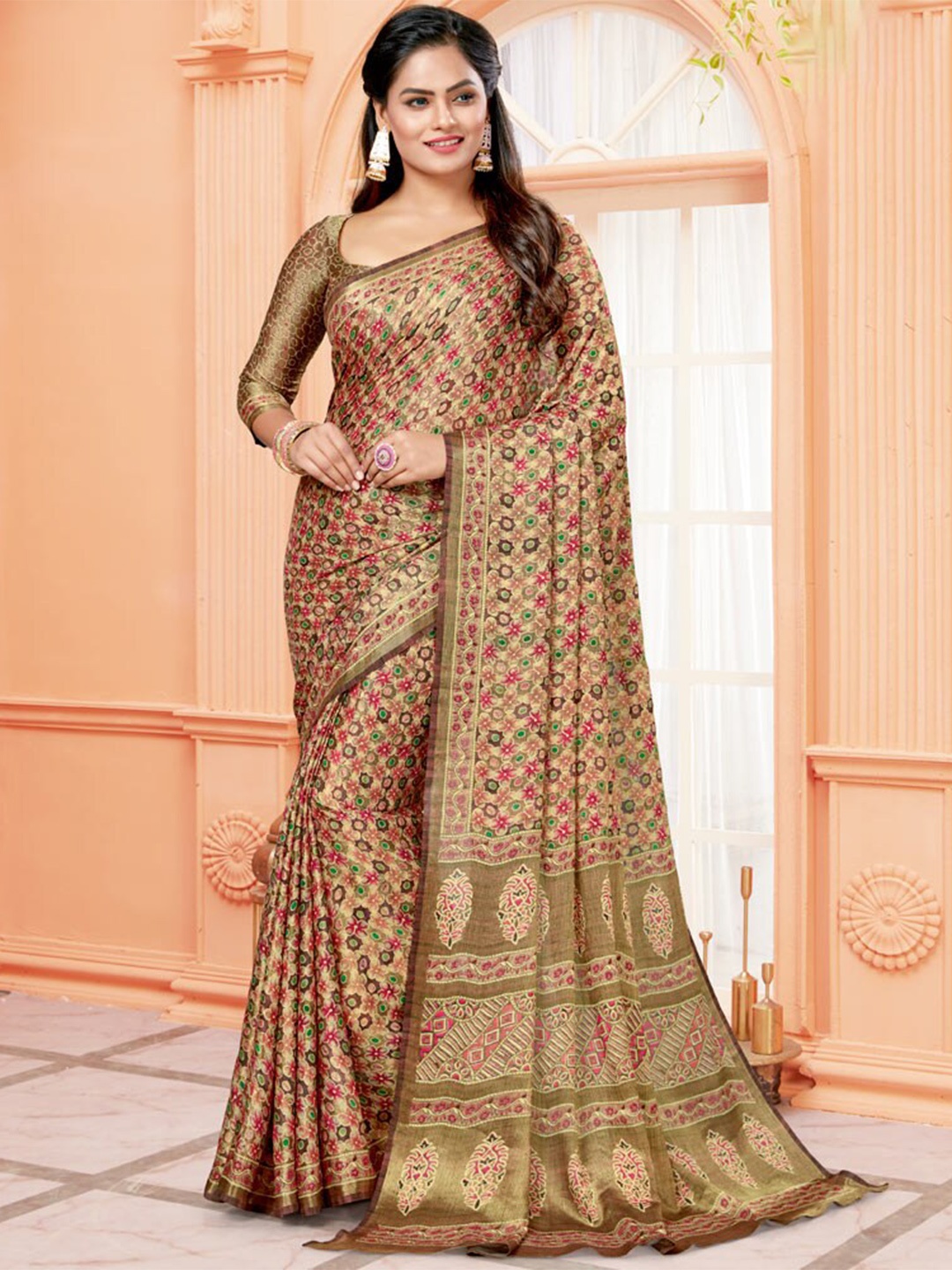 

Vishal Prints Floral Printed Zari Brasso Saree, Brown