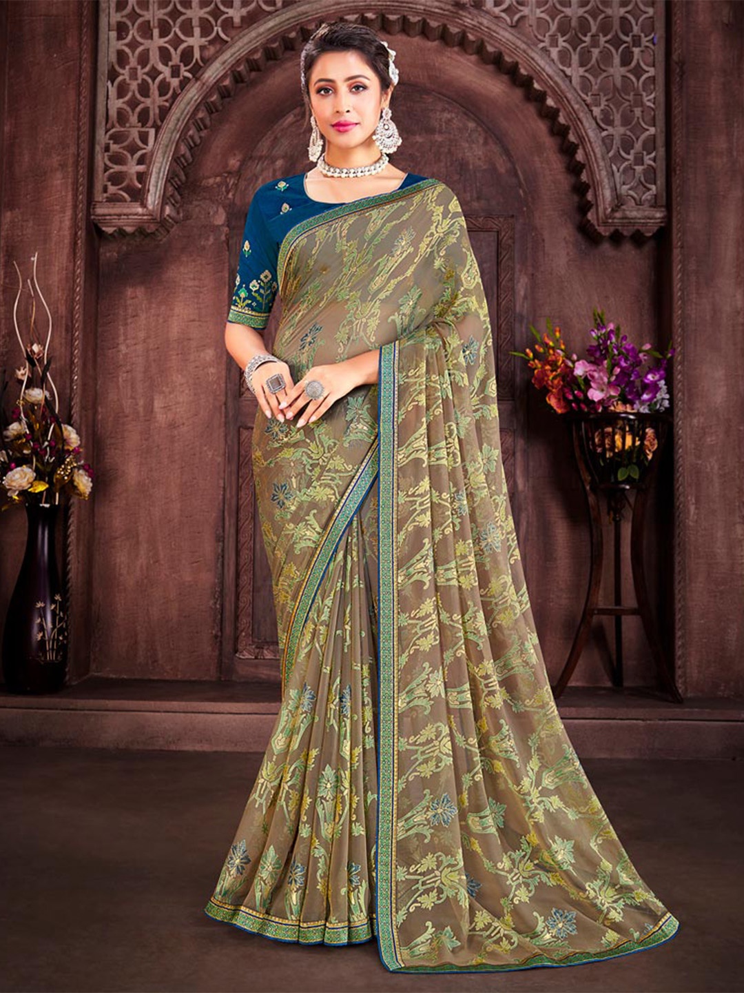 

Vishal Prints Floral Printed Embellished Saree, Brown