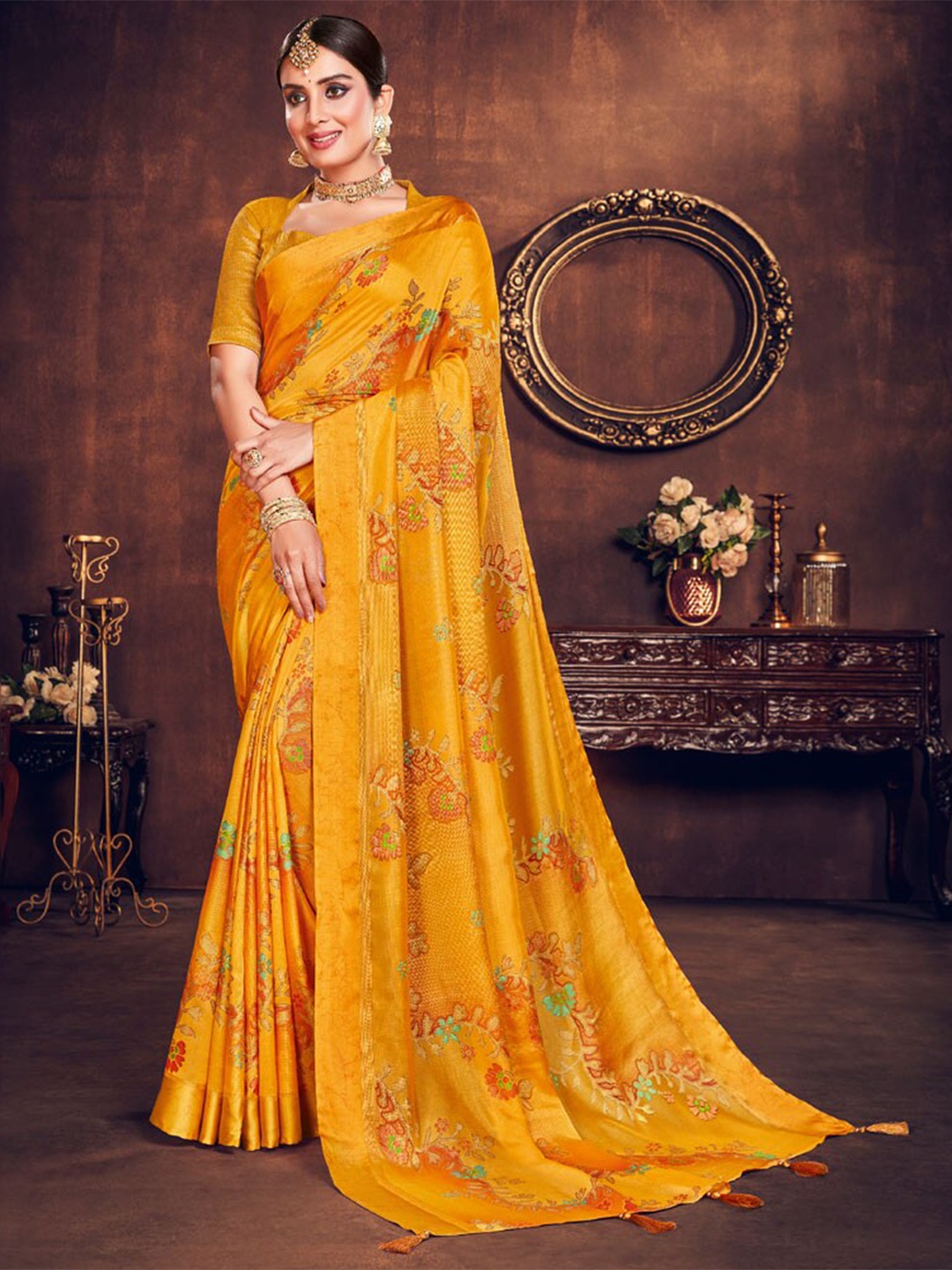 

Vishal Prints Floral Foil Printed Brasso Saree, Orange