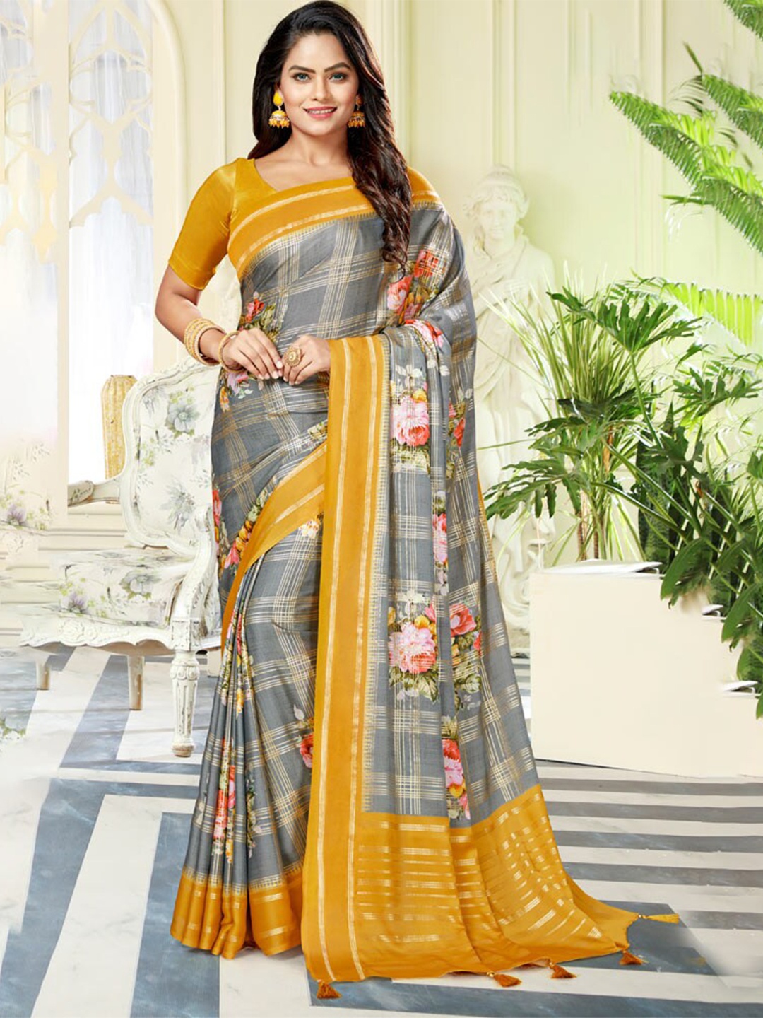 

Vishal Prints Floral Print Satin Saree With Blouse Piece, Grey