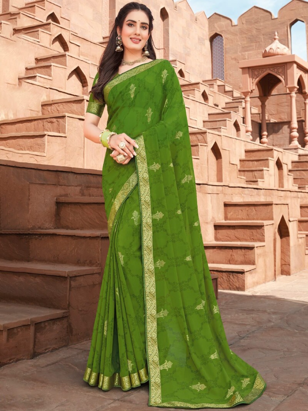 

Vishal Prints Ethnic Motifs Zari Saree, Olive