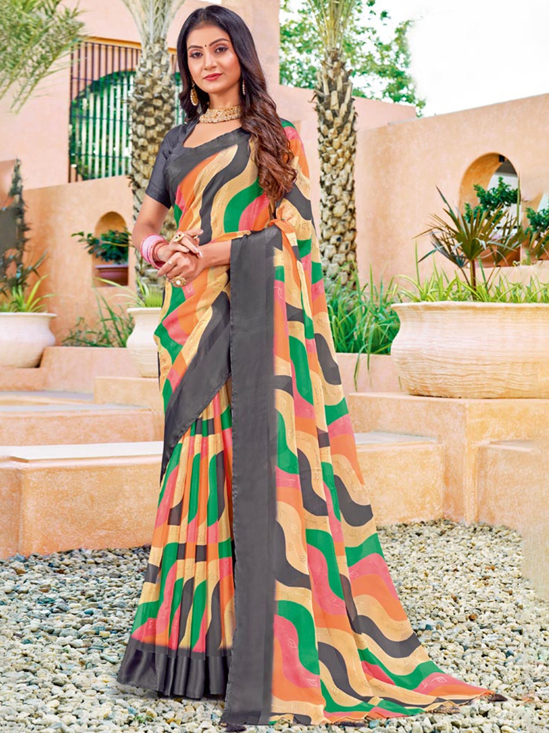 

Vishal Prints Geometric Printed Chiffon Saree, Green