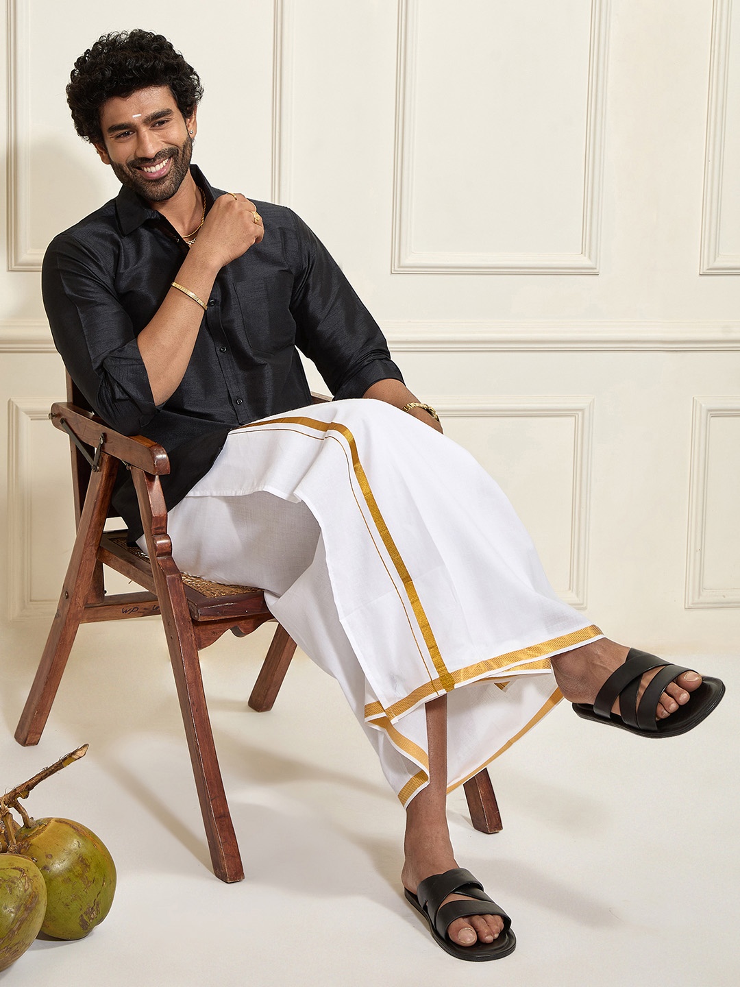 

VASTRAMAY Men Shirt With Zari Border Dhoti, Black