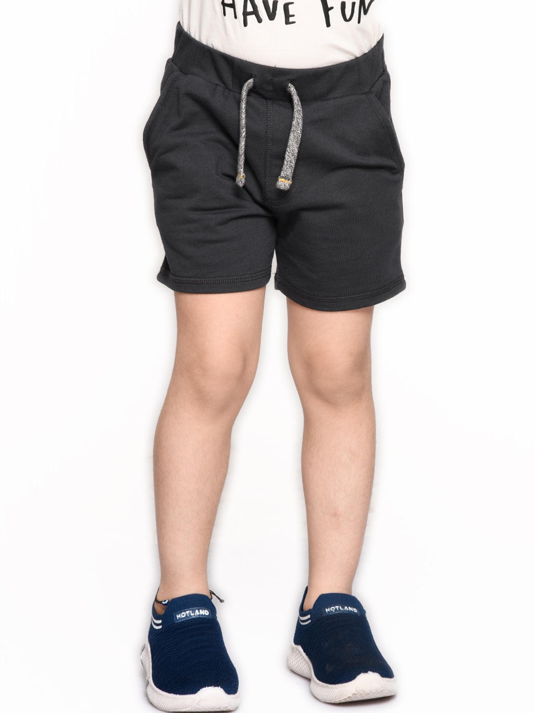 

SPUNKIES Boys Mid-Rise Rapid-Dry Cotton Shorts, Black