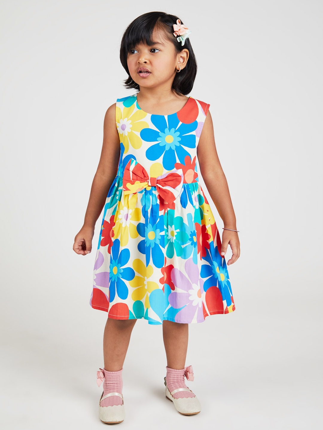 

YK Girls Floral Printed Pure Cotton Fit & Flare Dress, Blue