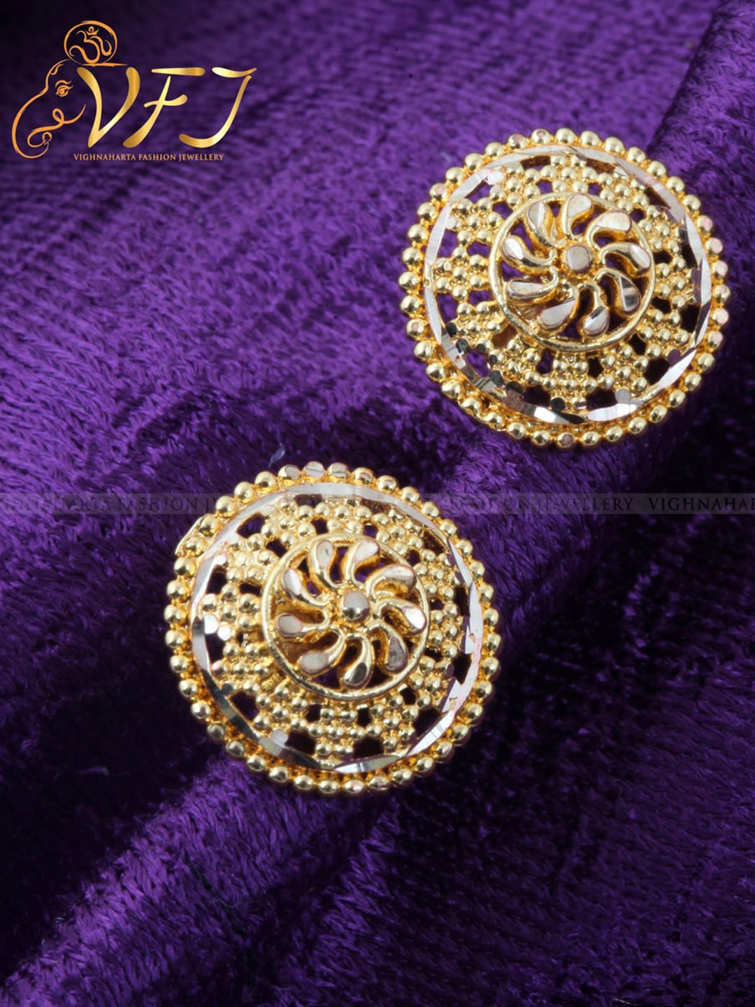 

Vighnaharta Gold-Plated Floral Studs Earrings