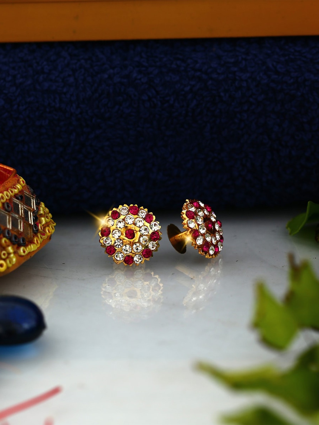 

Vighnaharta Gold-Plated Floral Studs Earrings