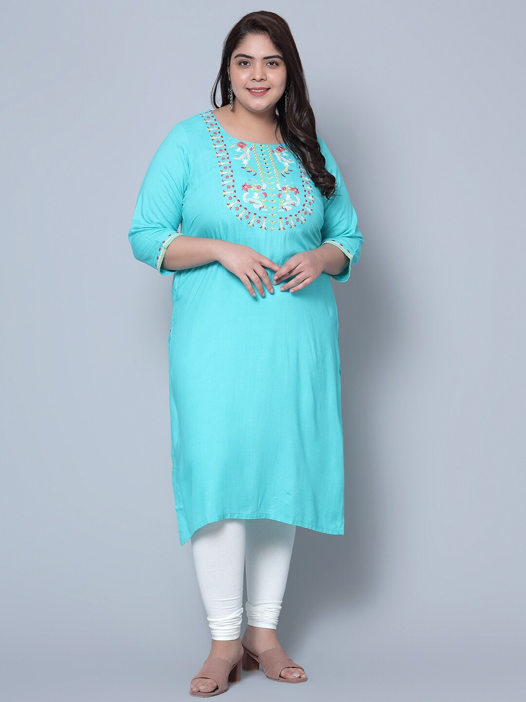 

Bani Women Floral Embroidered Sequinned Kurta, Turquoise blue