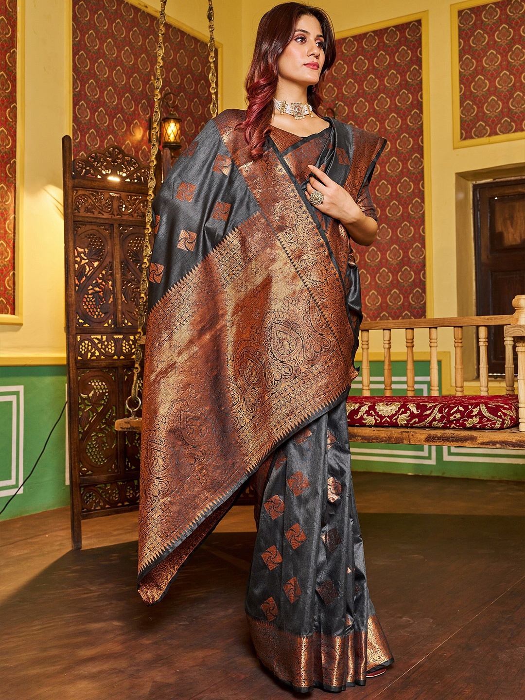 

VSaree Ethnic Motif Woven Design Zari Silk Cotton Saree, Grey